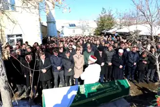 Şahibe Ayhan'ın Cenaze Töreni Demirözü'nde Gerçekleşti