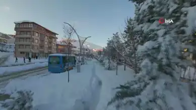 Doğu Anadolu'da Kar Keyfi: Çocukların Unutulmaz Günü