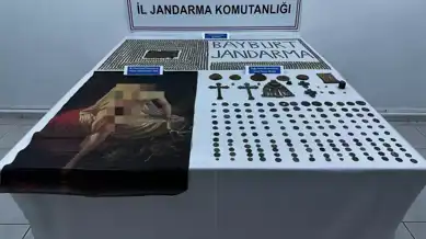 Tarihi Eser Operasyonu: Binlerce Sikk ve Şüpheli Tablo Ele Geçirildi