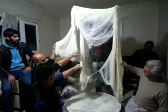 Bayburt'ta Tel Helva Geleneksel Hazırlığı