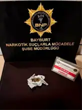 Bayburt'ta 3 Kişiye Esrar Operasyonu