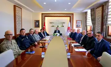 Bayburt'ta Hayvan Koruma Toplantısı: Tedbirler Gündemde