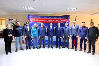 Vali Eldivan, Bayburt'ta SGK ve Milli Eğitimi Ziyaret Etti