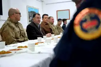 Vali Eldivan'dan Yılbaşı Ziyaretleri