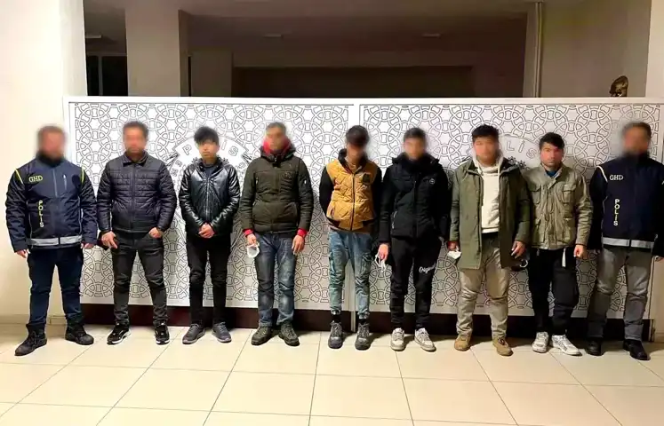 Bayburt'ta Kaçak Göçmen Operasyonu: 7 Kişi Yakalandı