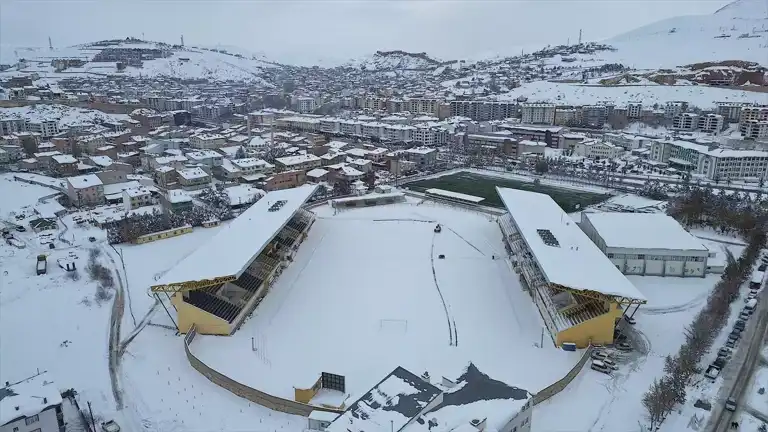 Şiddetli Kar Yağışının Ardından Temizlik Çalışmaları