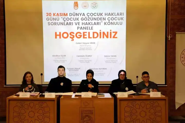 Çocuklar Haklarını Anlattı: Bayburt'ta Panel