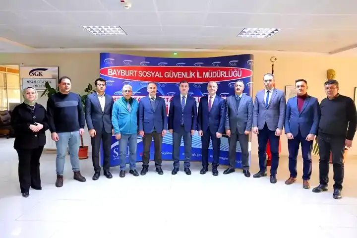 Vali Eldivan, Bayburt'ta SGK ve Milli Eğitimi Ziyaret Etti